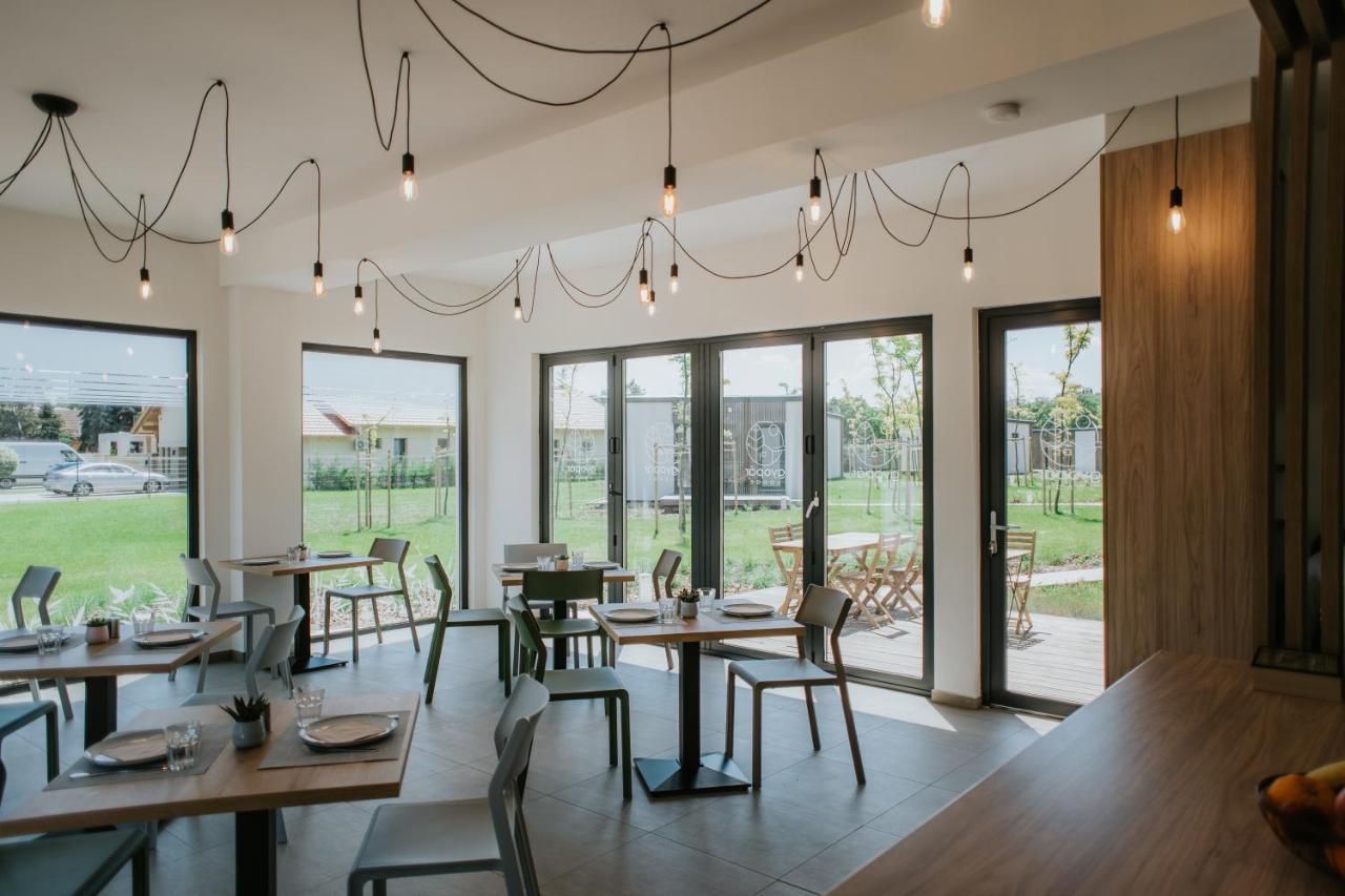 Gyopar Lodge - Gyoparosfuerdo โอโรชาซา ภายนอก รูปภาพ